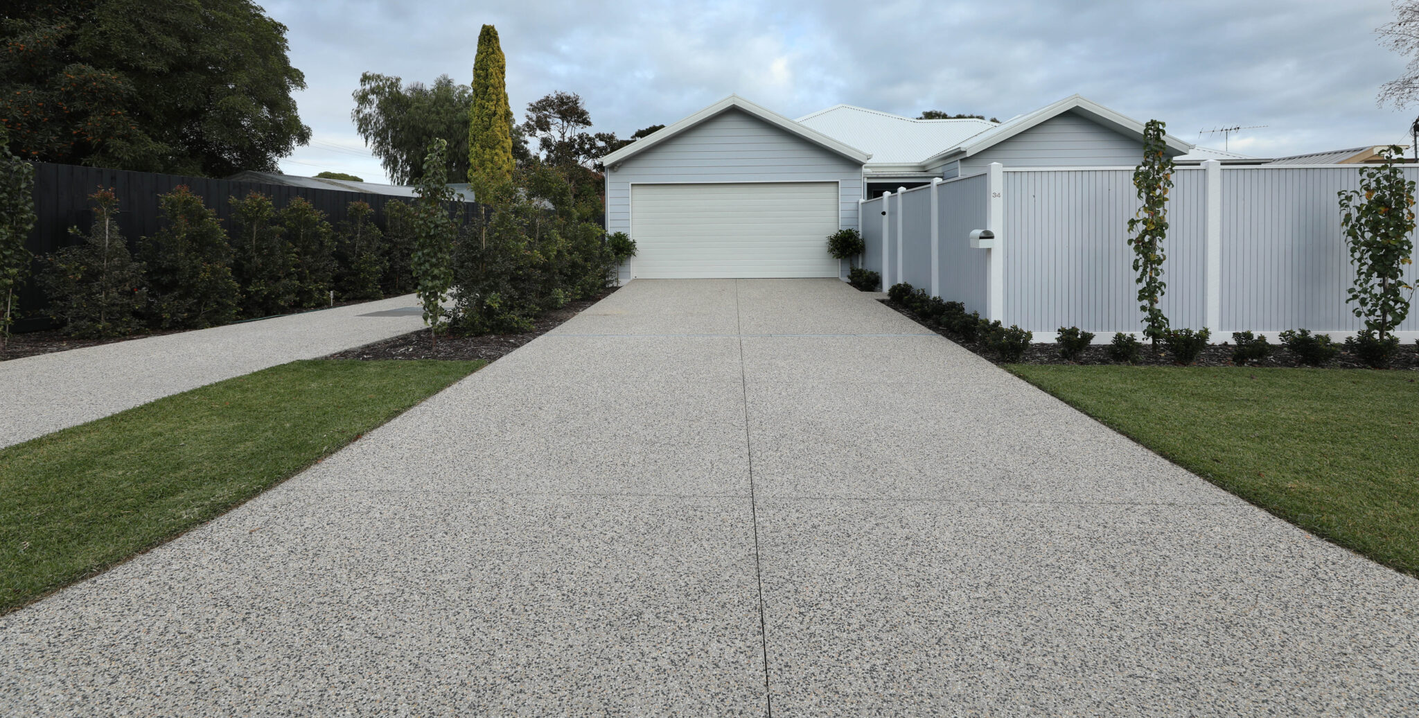 How Much Does A Decorative Concrete Driveway Cost Holcim Geostone   Z  DAY 02 13 1 2048x1036 